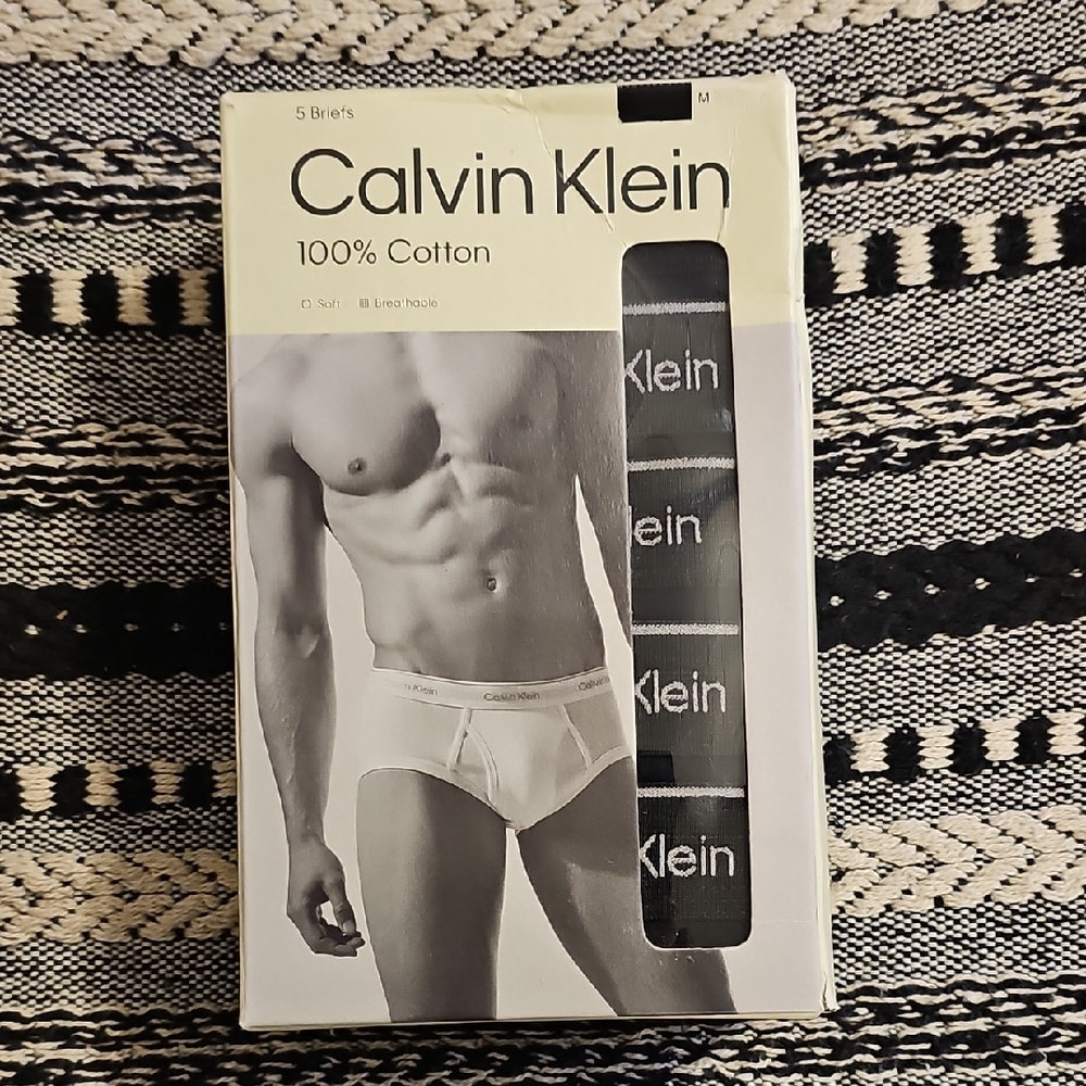Calvin Klein Men's Black Briefs - 5 Pack